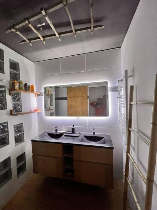 בריניול Appartement, 3 Chambres, Vue Panoramique, Parking, Acces Ville מראה חיצוני תמונה