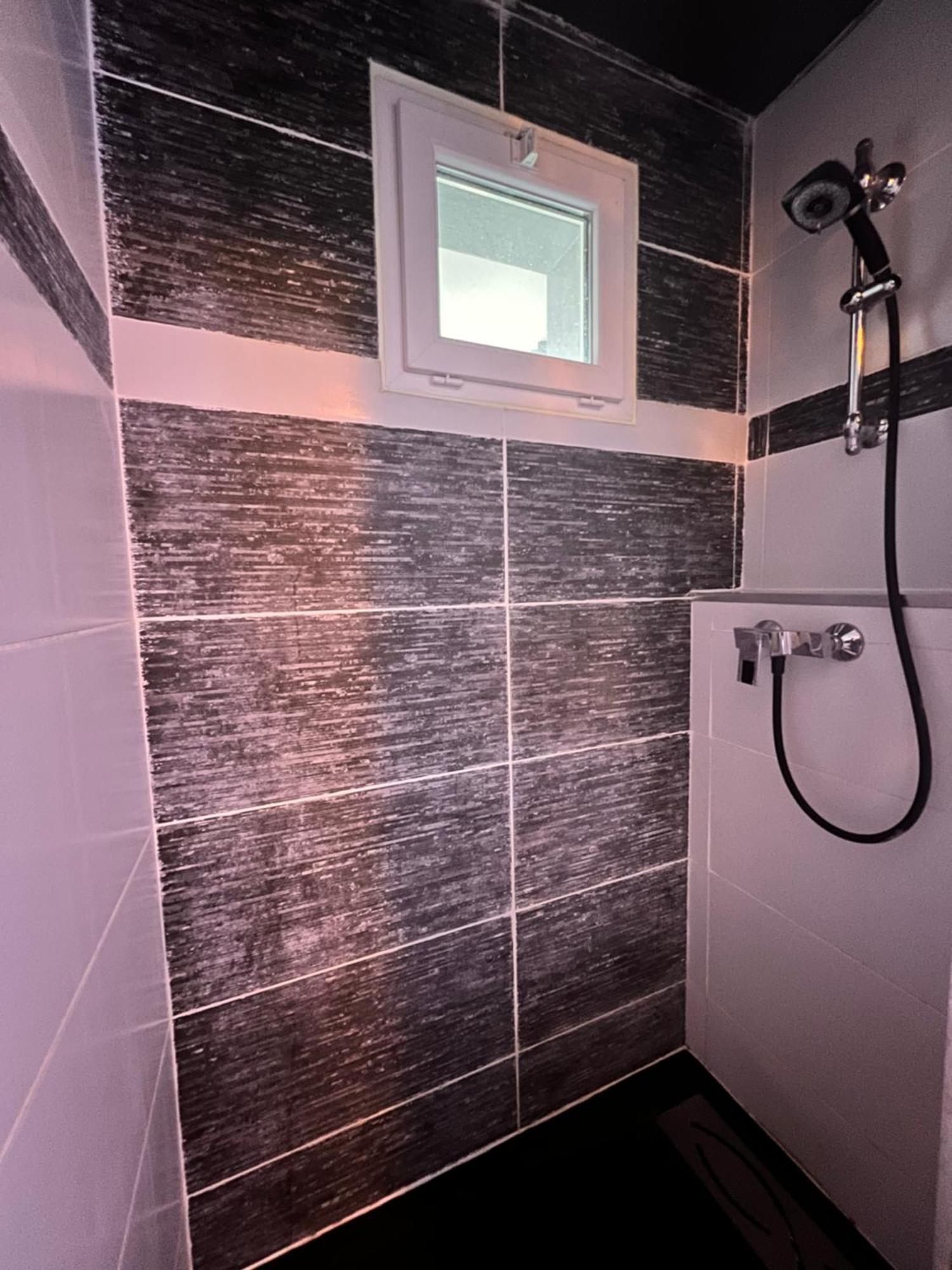 בריניול Appartement, 3 Chambres, Vue Panoramique, Parking, Acces Ville מראה חיצוני תמונה